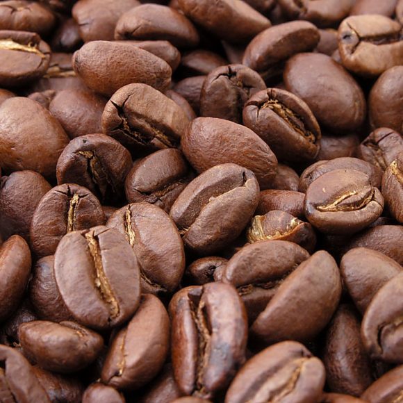 Le café arabe, un symbole de générosité en Orient
