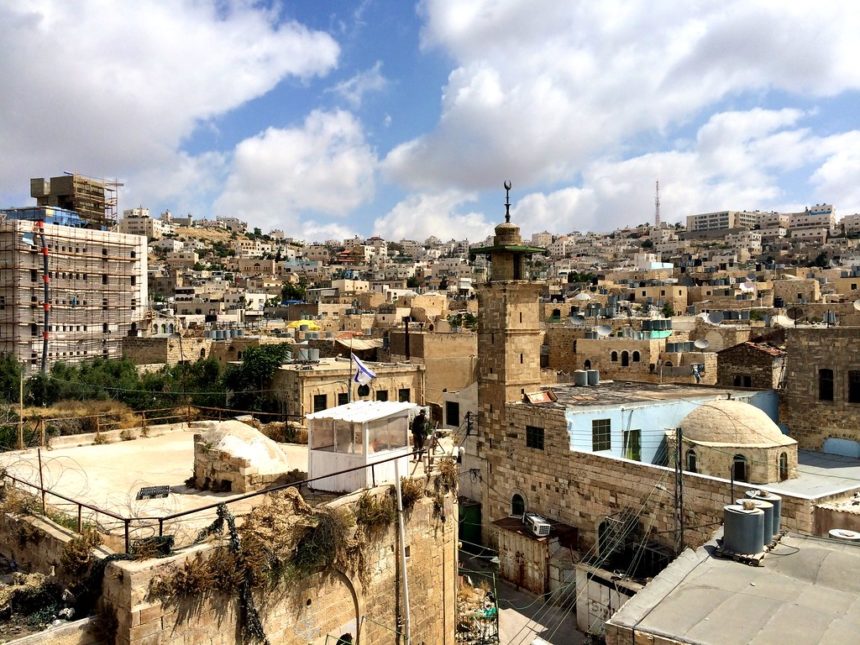 La vieille ville de Hébron/Al-Khalil : Un patrimoine millénaire au cœur de multiples tensions